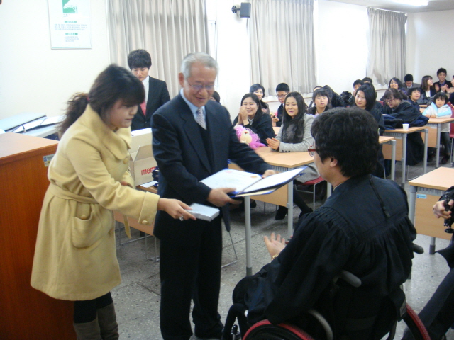 2010년 산업복지학과 졸업식